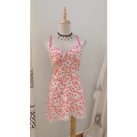 Đầm ngủ hoa nhí von