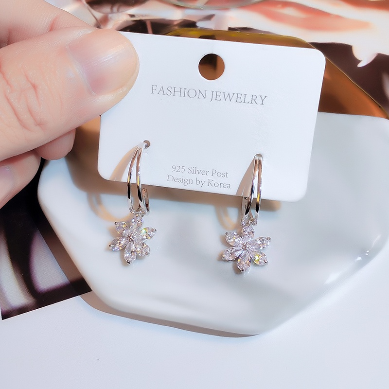 Khuyên tai JIUDUOLAN mặt bông hoa đính đá zircon mạ vàng 18K sáng bóng thời trang Hàn Quốc thanh lịch cho nữ