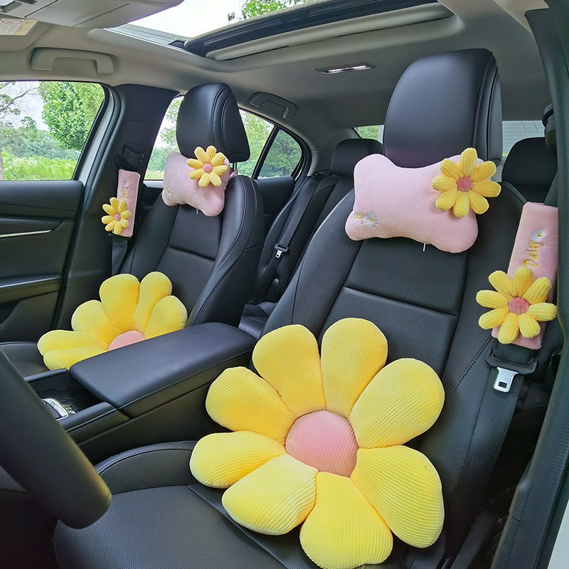 Đệm Gối Tựa Đầu/ Kê Lưng Xe Hơi Thiết Kế Hoa Dễ Thương