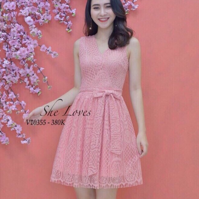 ĐẦM REN NƠ EO