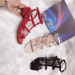 sandal đinh