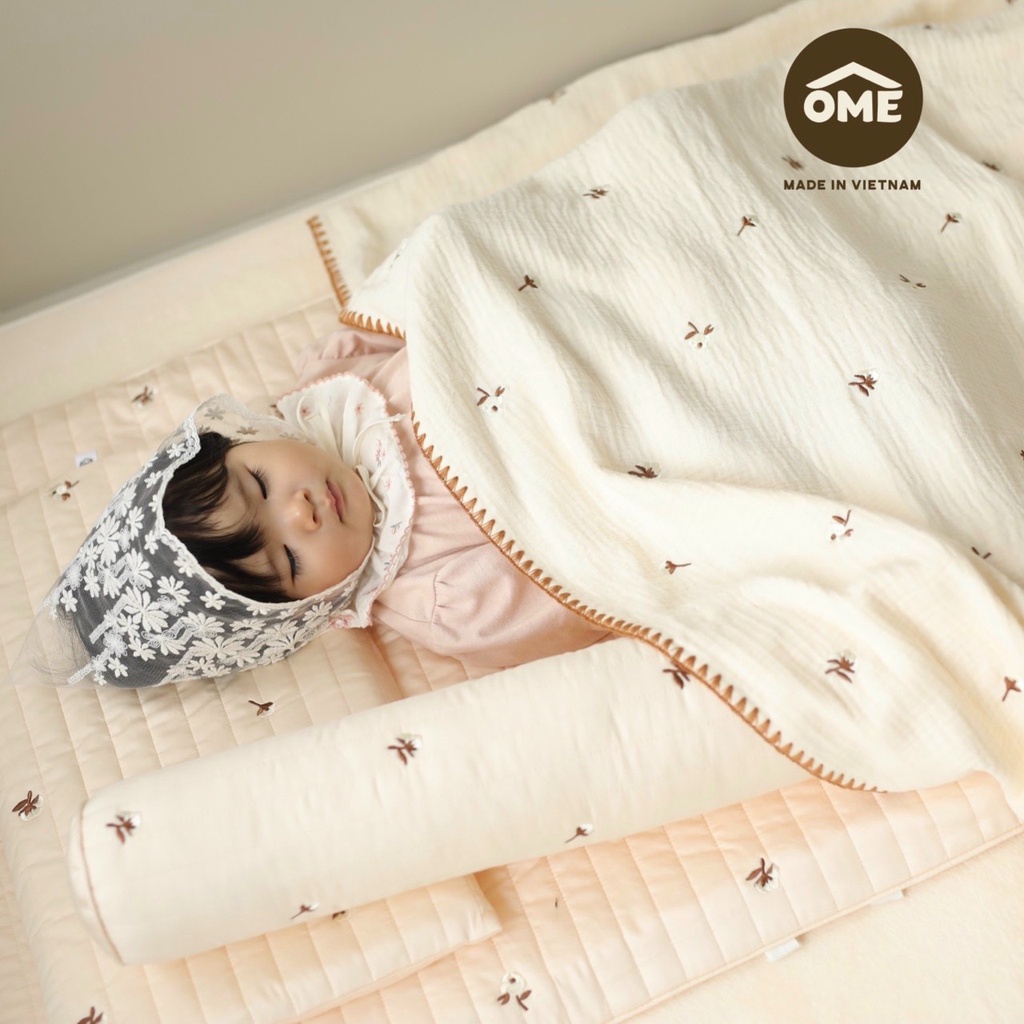 Gối Ôm Ome Họa Tiết Thêu Tay Chất Liệu Nhập Hàn Cho Bé Từ Sơ Sinh Đến 6 Tuổi