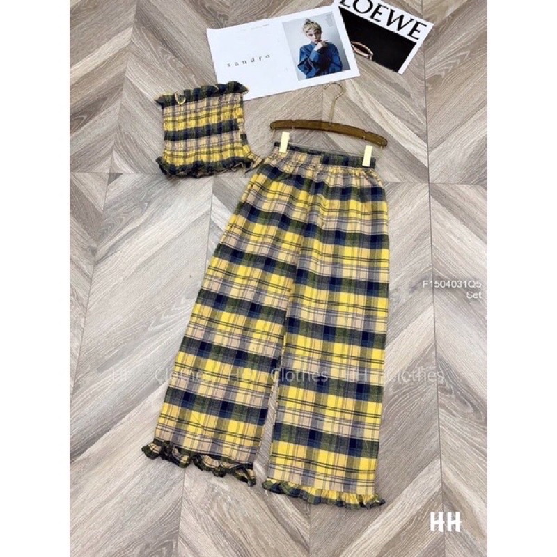 Set kẻ caro áo ống nhún chun phối quần suông!