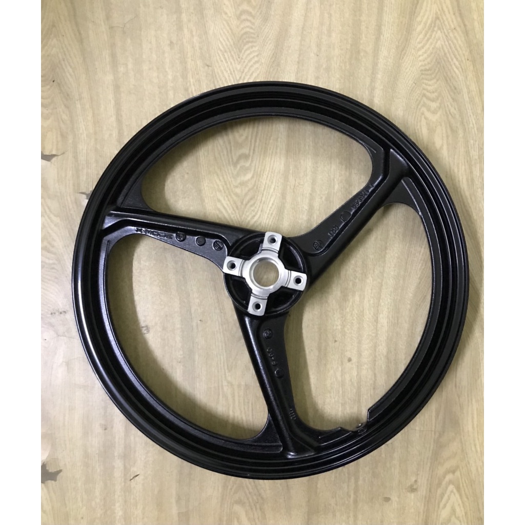 MÂM ĐÚC 3 CÂY EXCITER 150 BẢN 1.4 VÀ 1.6 GẮN ZIN THEO XE KHÔNG CHẾ CHÁO