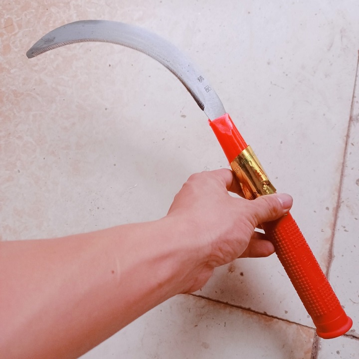 Liềm cắt cỏ gặt lúa, cành cây, hái dừa lưỡi thép cán dài chuôi bọc nhựa đỏ dài siêu sắc