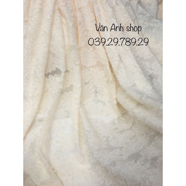 Vải organza Hoa xinh màu be