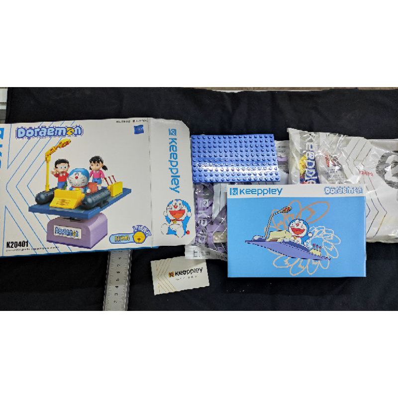 Mô hình lắp Doraemon và Cỗ Máy Thời Gian