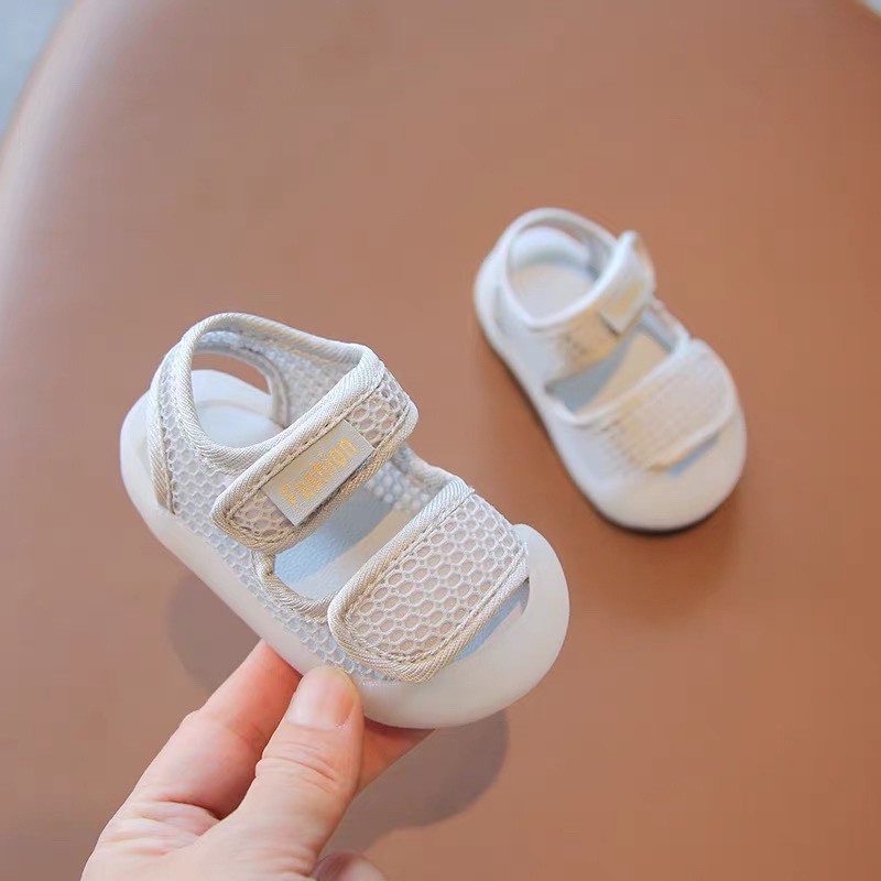 Sandal tập đi cho bé gái, bé trai có chống vấp- dép quai hậu có vải lưới êm chân thấm mồ hôi có quai tùy chỉnh (2 mẫu)