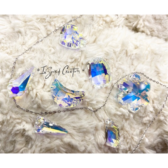 Mặt dây chuyền Swarovski các loại