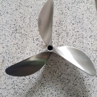 Chân vịt inox  2 tấc 6 Lổ 14 - 16 mm cho Động Cơ Xăng 5.5 6.5 Cốt xéo