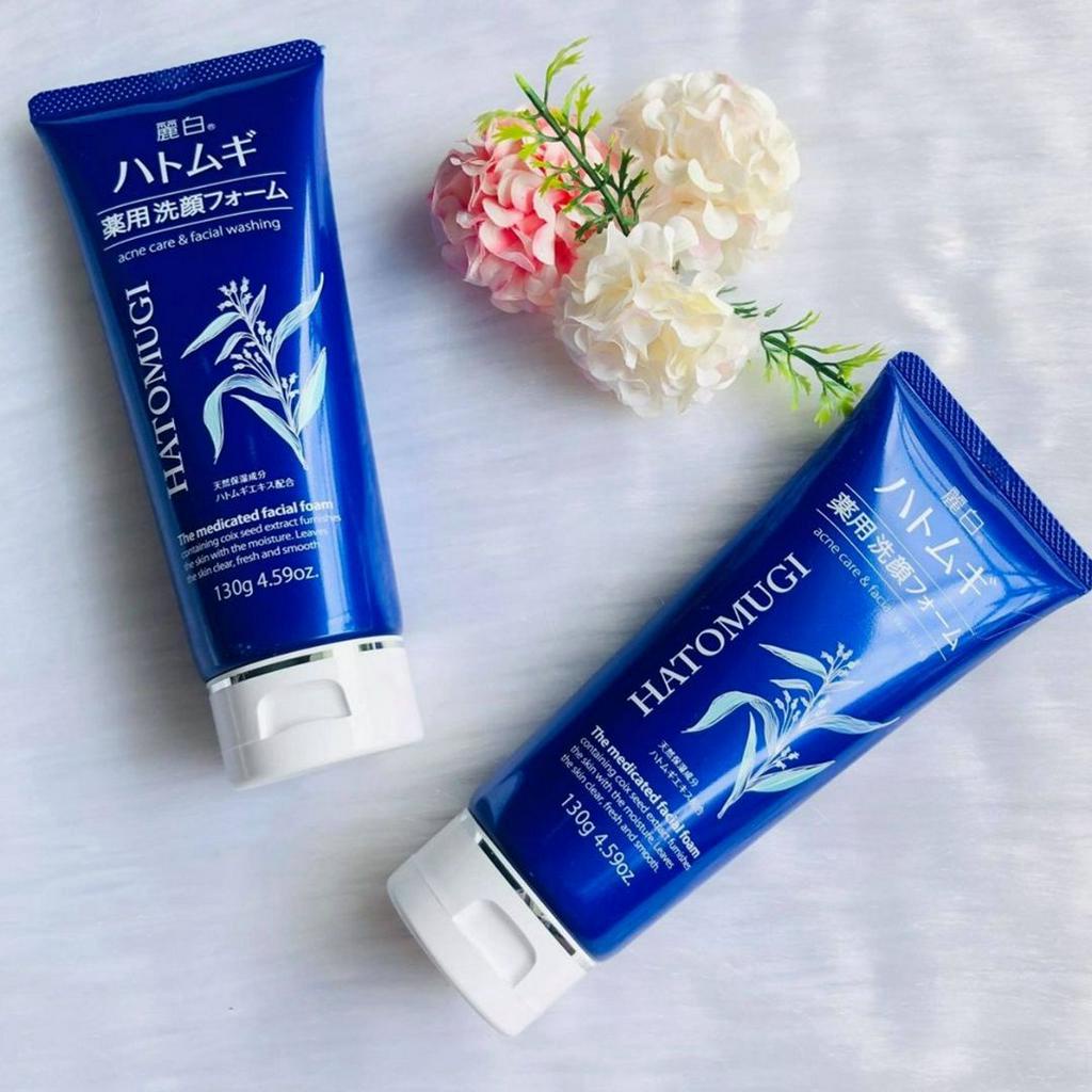 Sữa Rửa Mặt Hatomugi The Medicated Facial Foam ý dĩ 130g ngừa mụn, làm sáng da cho da dầu XANH DƯƠNG
