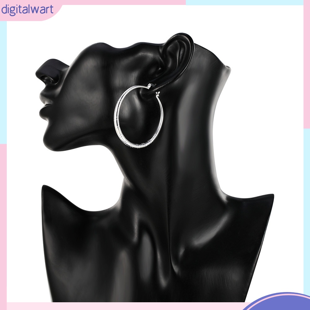 Đôi Khuyên Tai Hình Tròn Lớn Thời Trang Dành Cho Nữ