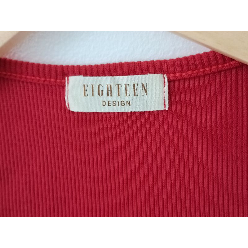 Đầm thun gân của thương hiệu eighteen free size, tầm 50 ký đổ xuống mặc đẹp