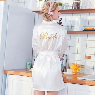 Đầm ngủ lụa bóng phối ren cho cô dâu