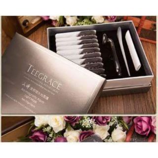 Mặt nạ nam châm thải độc tố se khít lỗ chân lông