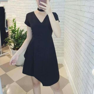 Đầm choker vạt xếp cách điệu