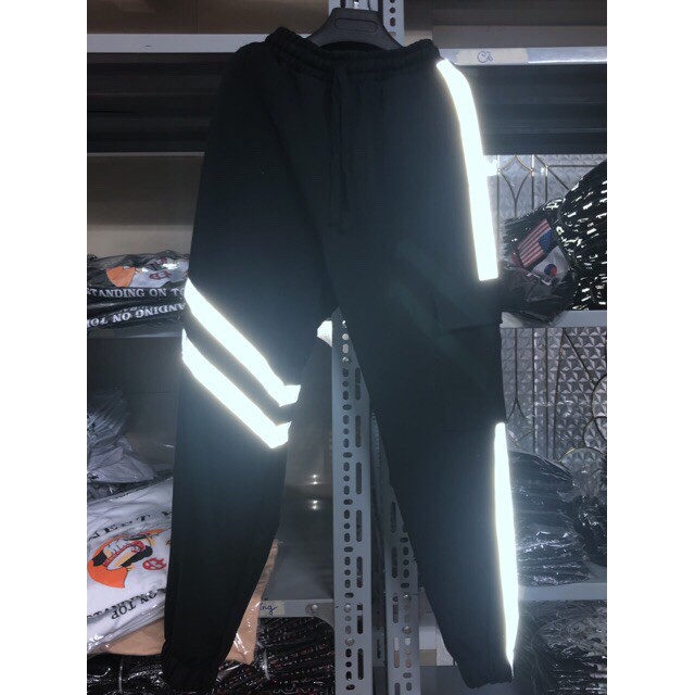 Quần jogger túi hộp 2 sọc xéo phản quang thể thao | BigBuy360 - bigbuy360.vn