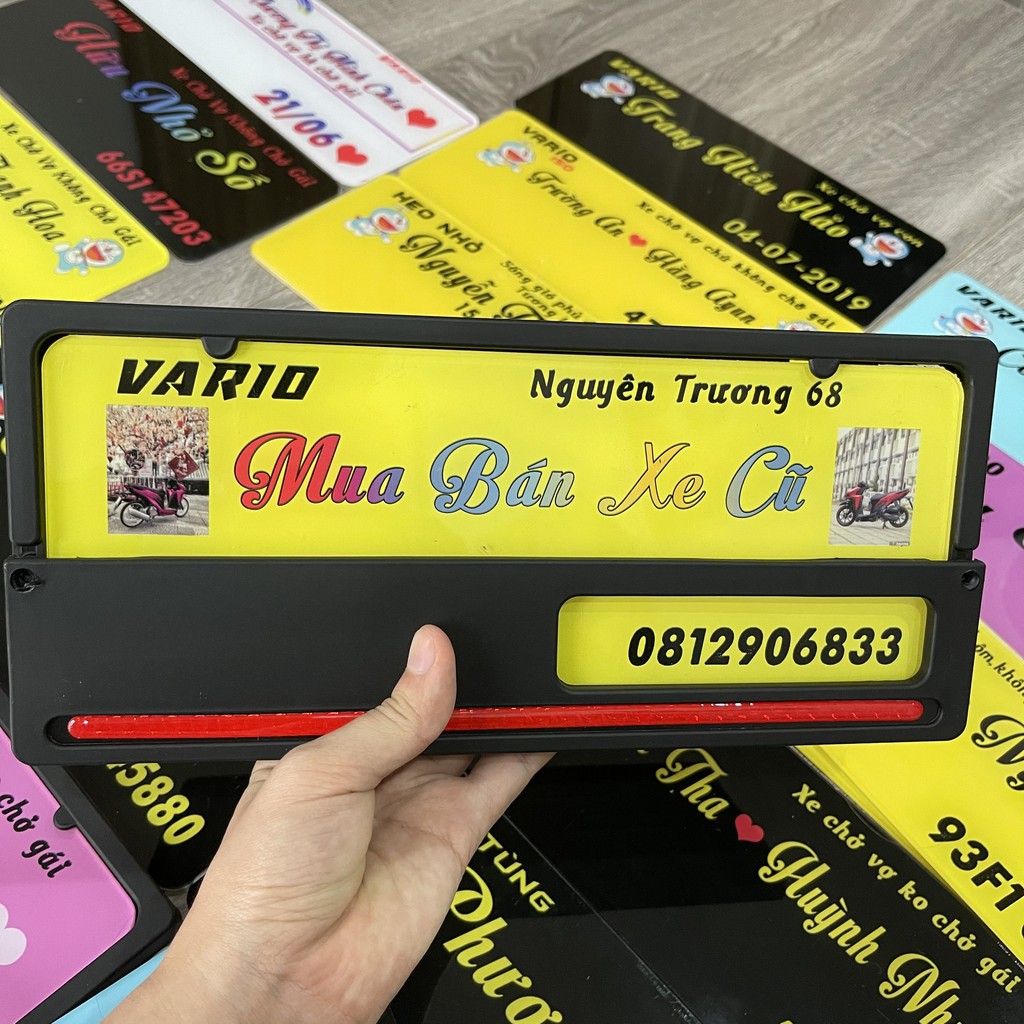 Bảng tên xe máy phong cách Indo - Thiết kế theo yêu cầu - Mica chịu lực khung Plastic cao cấp