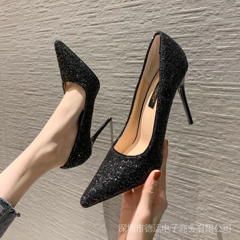 Giày Sandal Đính Kim Sa Phong Cách Trung Hoa Mới 2022 Cho Cô Dâu
