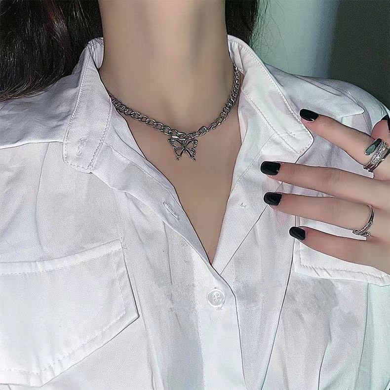 Dây chuyền mặt bướm thời trang dành cho nữ
