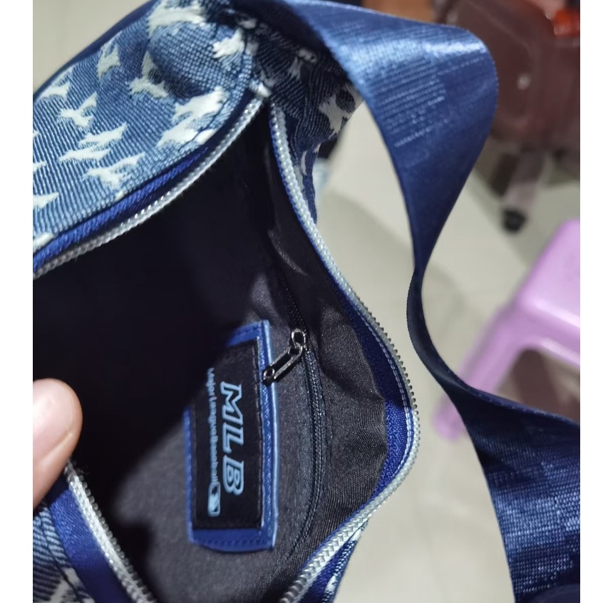 Túi Đeo Chéo Mini Thêu Họa Tiết Phong Cách Hàn Quốc 25*18*7cm