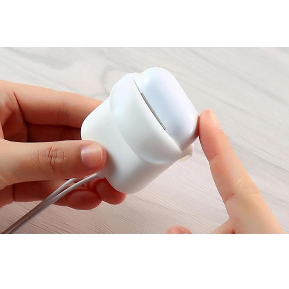 Bao case silicon cho tai nghe Apple Airpods hiệu Remax kiêm dây sạc (chống sốc, va đập) - hàng chính hãng