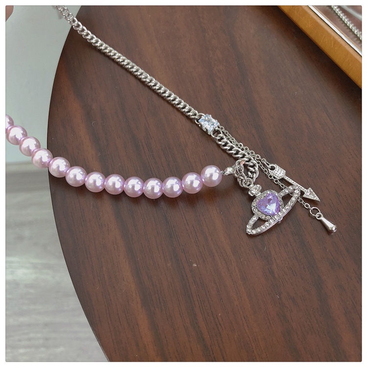 Vòng cổ mặt hình hành tinh trái tim phối ngọc trai giả màu tím 191210