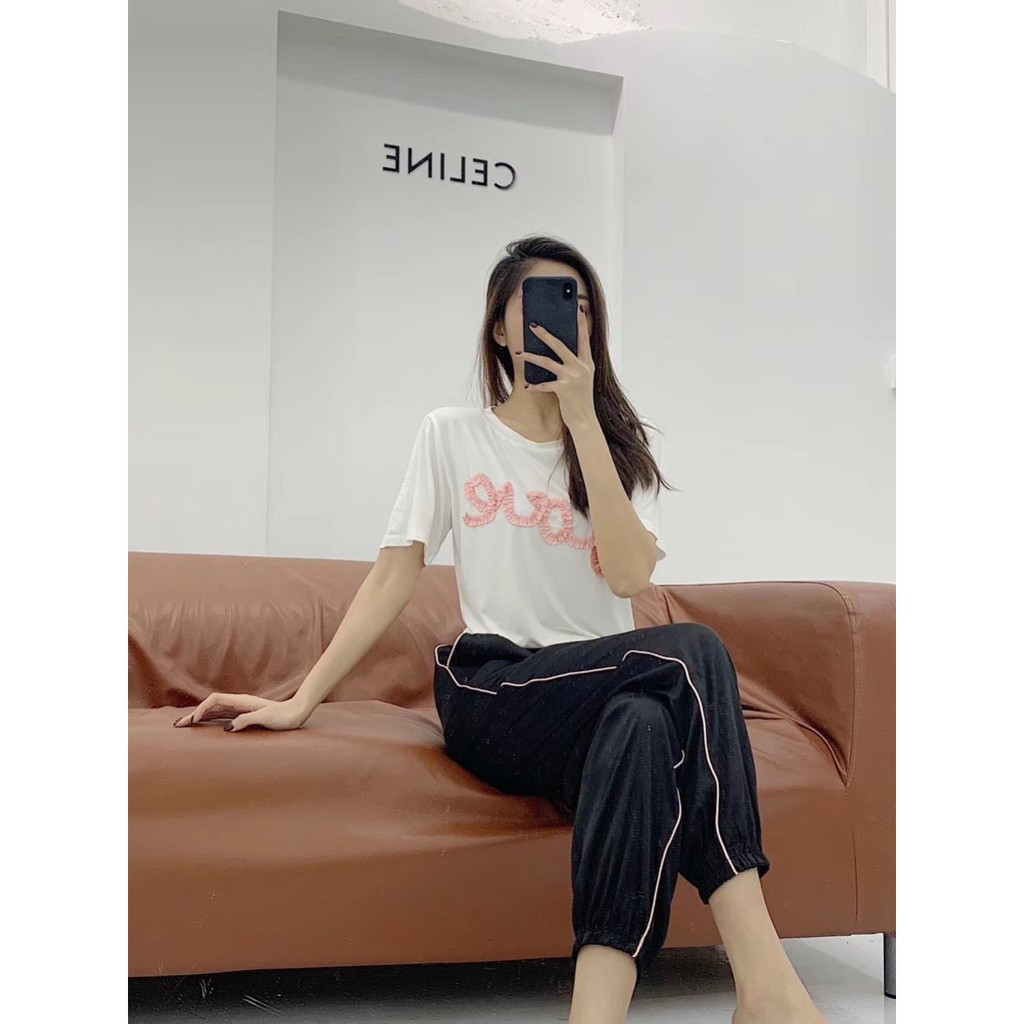 Bộ ngủ lụa Pizama quần dài áo cộc hoạ tiết chữ hàng cao cấp