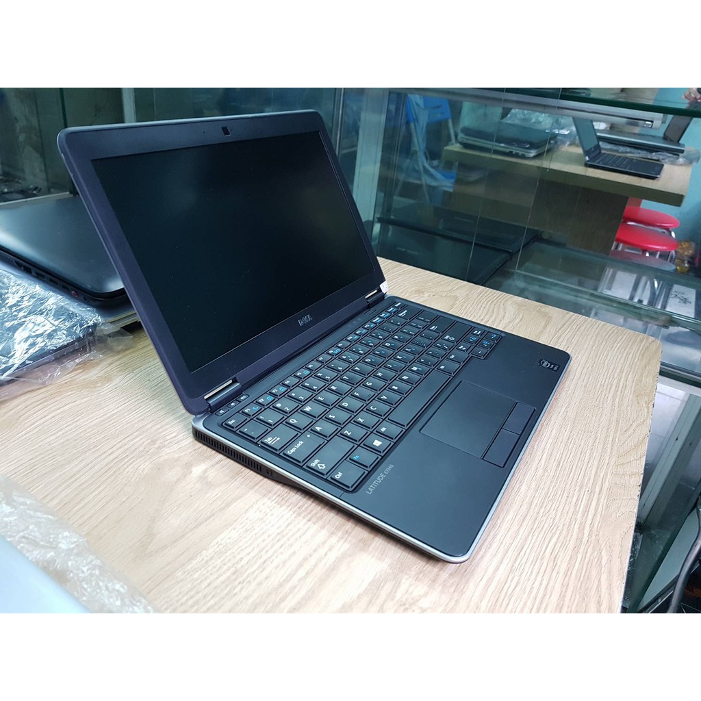 Siêu Sang - Siêu Nhẹ Laptop 12inch - Dell 7240 Core i5-4300U/Ram 4Gb/SSD128Gb / Vỏ Nhôm, Đèn Phím | BigBuy360 - bigbuy360.vn