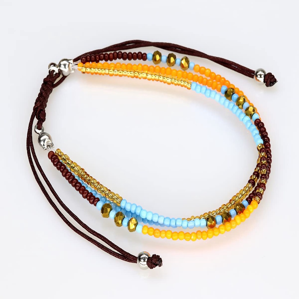 Lắc chân nhiều lớp phong cách Bohemian