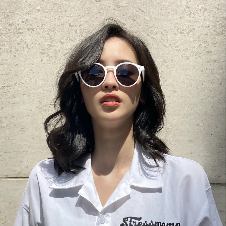 Kính râm nam nữ Lilyeyewear mắt tròn thời trang chống UV400 thiết kế độc đáo R0007 | BigBuy360 - bigbuy360.vn