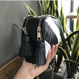 Zara sọc