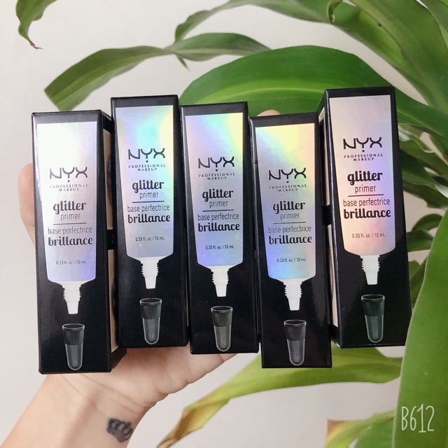Date mới toanh luôn cả nha ơi Kem lót nhũ mắt NYX Glitter Primer