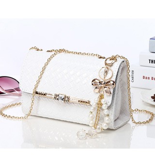 Túi Đeo Chéo Caro Màu Trắng T06