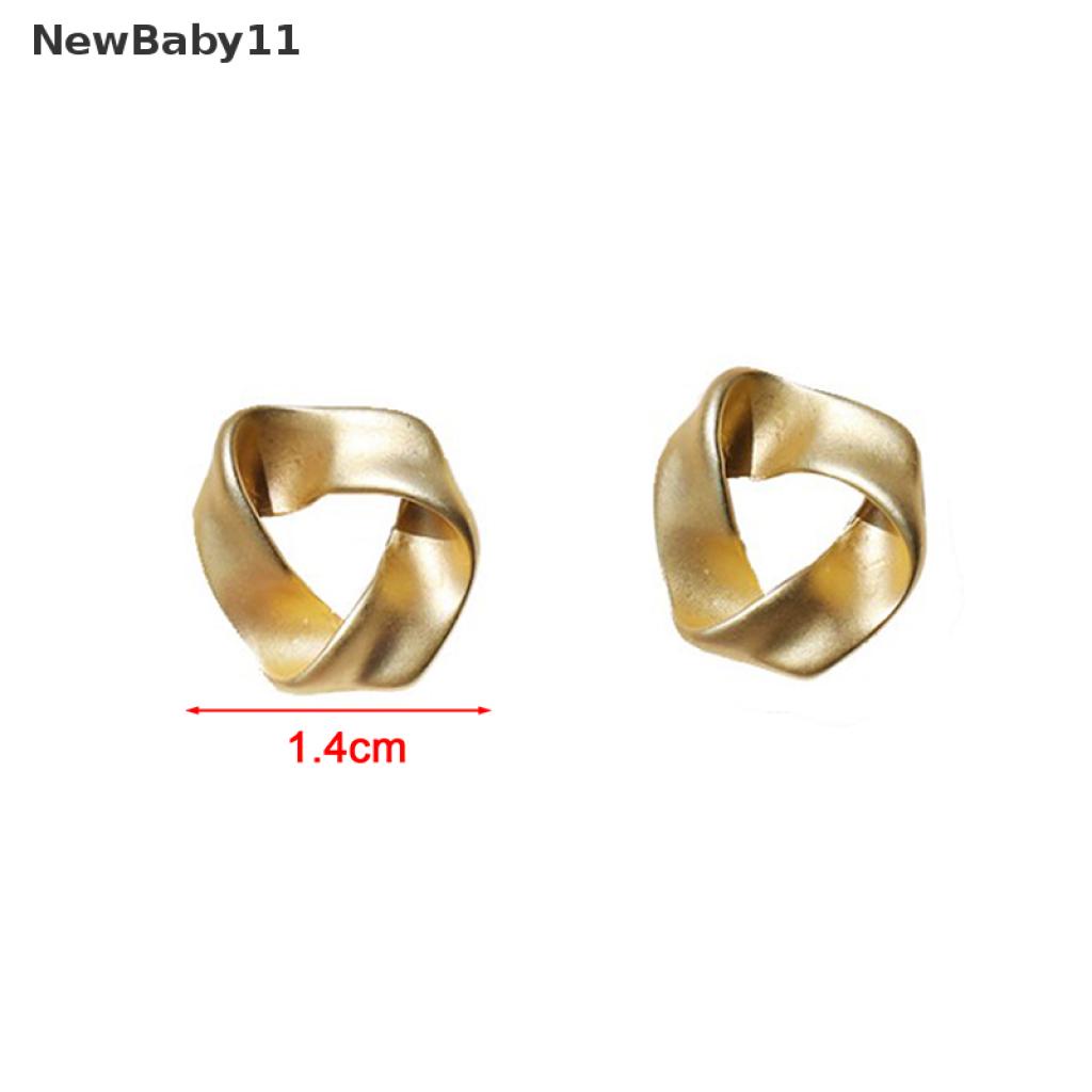 Khuyên Tai Hình Tam Giác Nhỏ Thắt Nút Phong Cách Hàn Quốc 2021 Cho Nữ