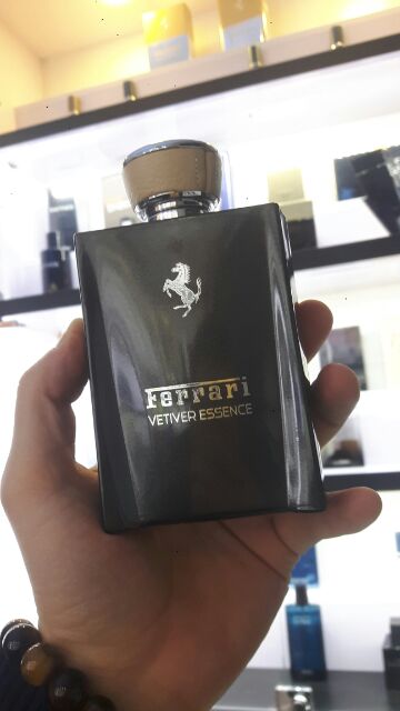 [Bộ sưu tập- Siêu Thơm] [Mẫu thử nước hoa nam Ferrari Vetiver Essence]