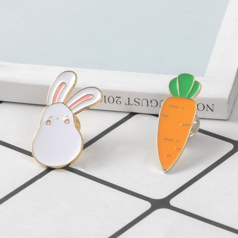 Ghim cài áo hình thỏ cà rốt dễ thương xinh xắn