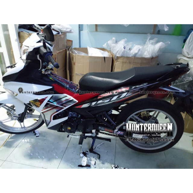 Tem xe Exciter 150 Y15ZR Crom - Chế tem theo yêu cầu - Xe trắng đen, phối tem đỏ bạc - Tem chế, tem xe máy, tem đẹp