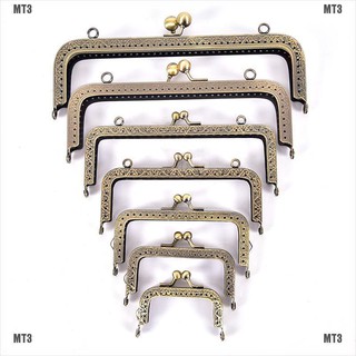 Khung Khóa Kim Loại Màu Đồng Sang Trọng