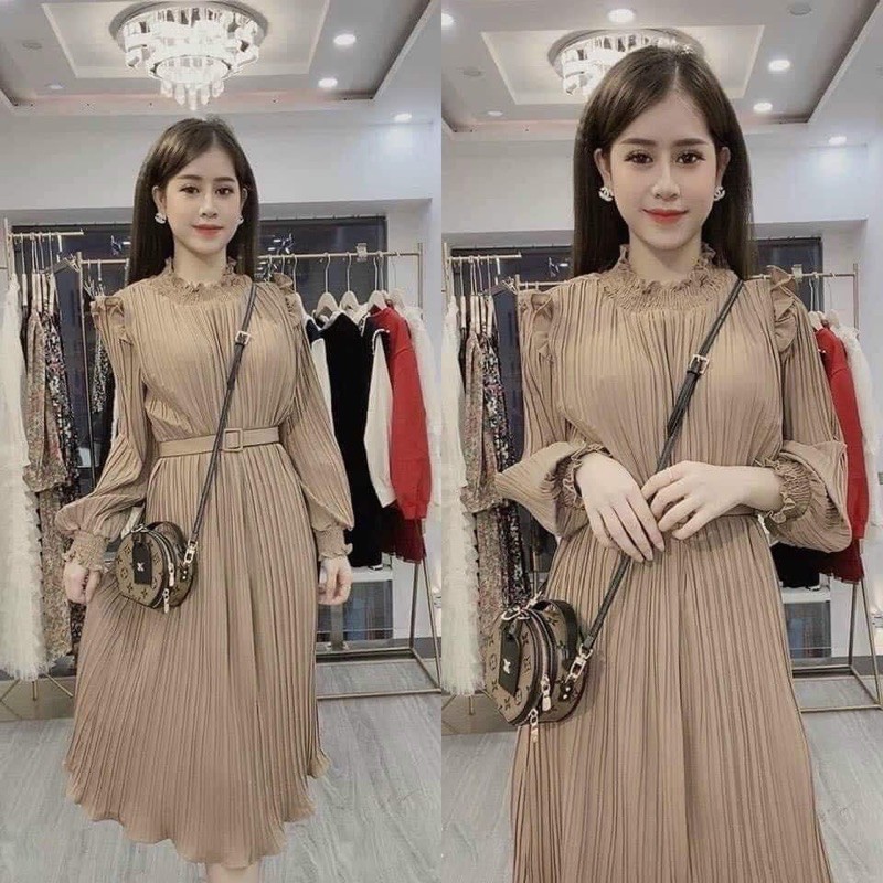 Váy dáng xuông kèm đai