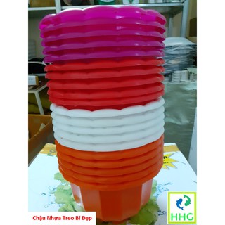 5 chậu nhựa treo bí đẹp -có móc treo-