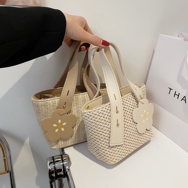 Túi xách đeo vai thiết kế xinh xắn trẻ trung hợp thời trang IELGY