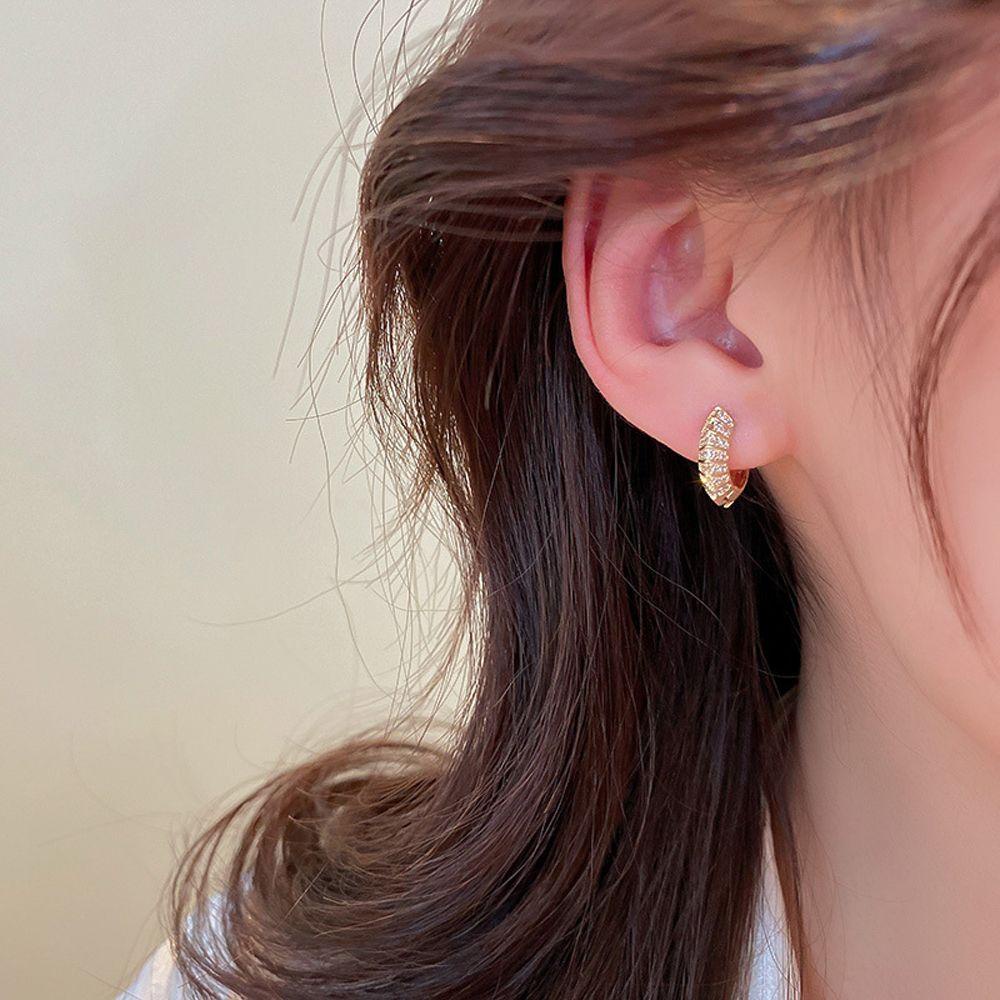 Khuyên Tai Vòng Màu Trơn Thời Trang Hàn Quốc Cổ Điển