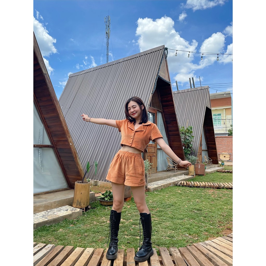 Anniegals - Quần short nỉ nâu - Brownie Fur Shorts