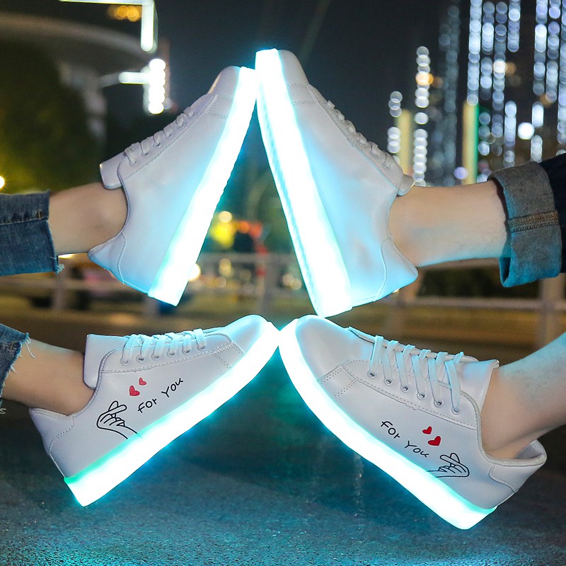 Giày phát sáng chữ for you phát sáng 7 màu 11 chế độ đèn led style hàn quốc
