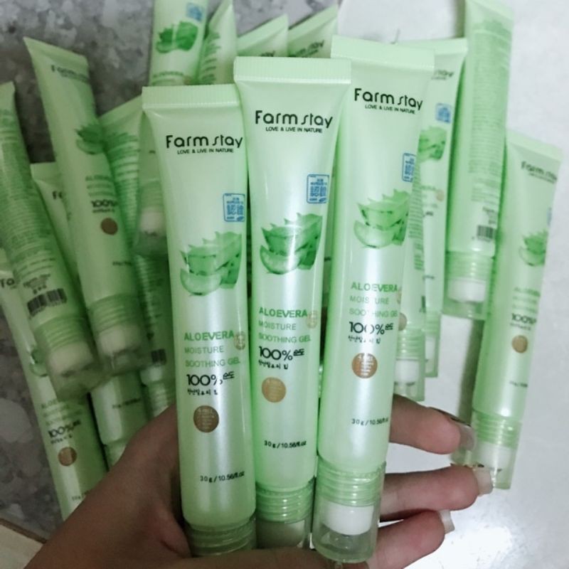 Tuýp lăn quầng thâm mắt Nha Đam Aloe Vera | BigBuy360 - bigbuy360.vn