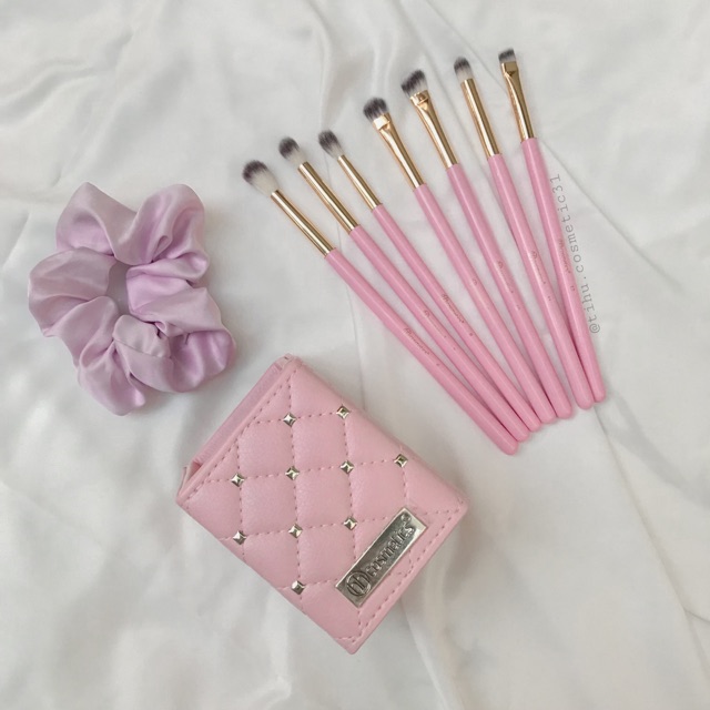 [SALE] Bộ cọ Bh Studded Elegance vỏ da đính đá (màu hồng xinh xắn)
