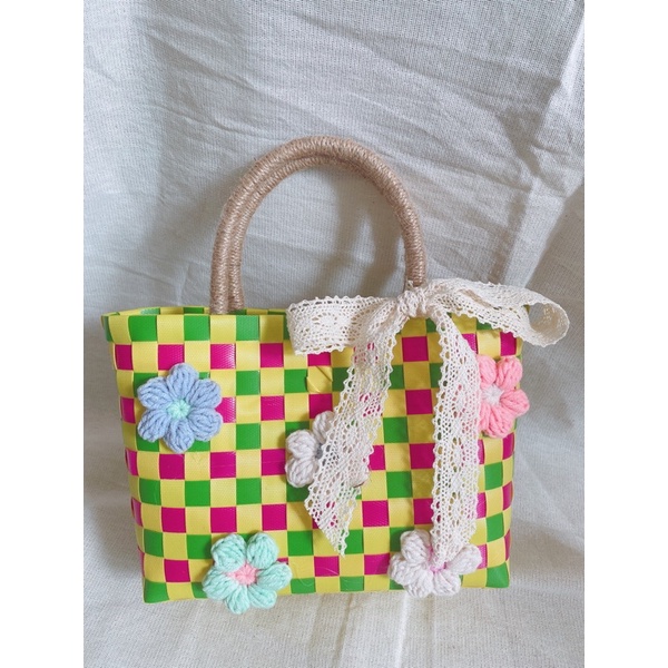 Giỏ xách đính hoa xinh xắn túi đan Handmade