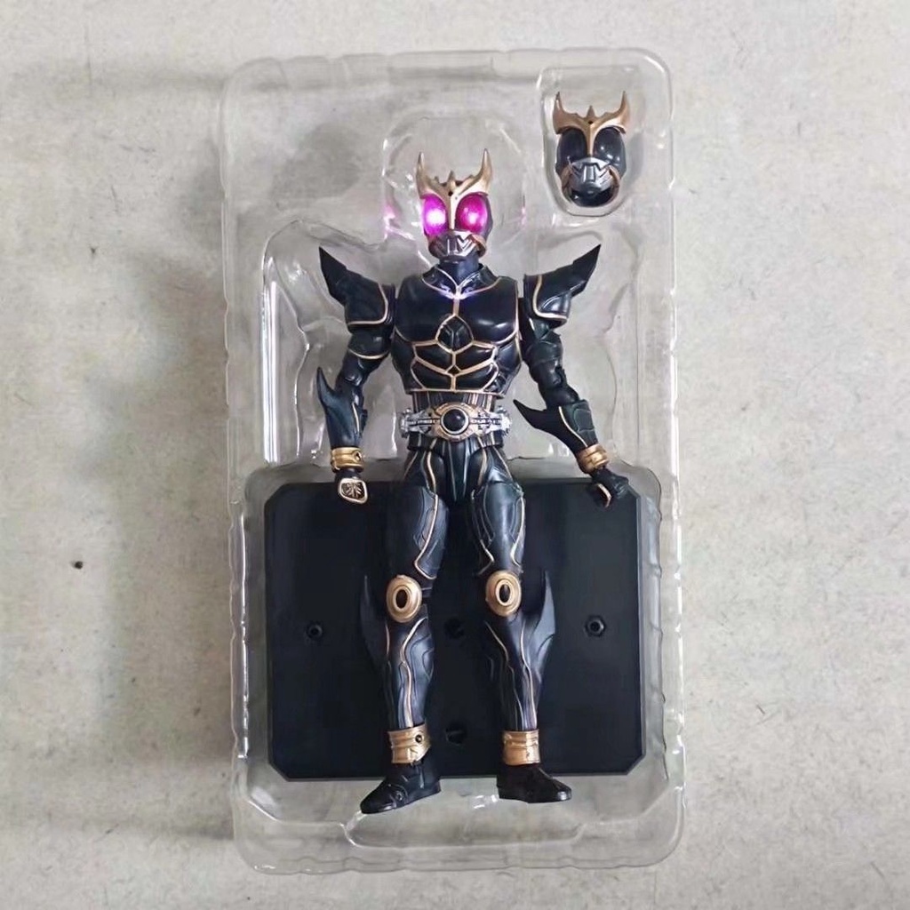 Ultimate Empty I Stock WD Kamen Rider Chạm Khắc Xương Thật SHF Ultimate Ga Kuga Rỗng I Dark Eyes Phát Sáng Có Thể Di Chuyển