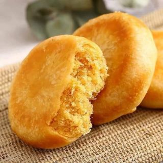 Bánh ruốc trứng muối